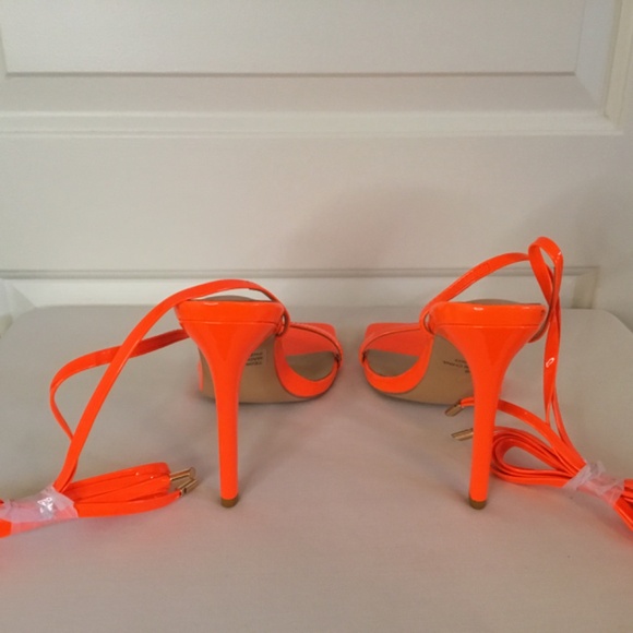 Women’s Strappy Lace Up Square Toe Stiletto Heel Sandals - Picture 4 of 7